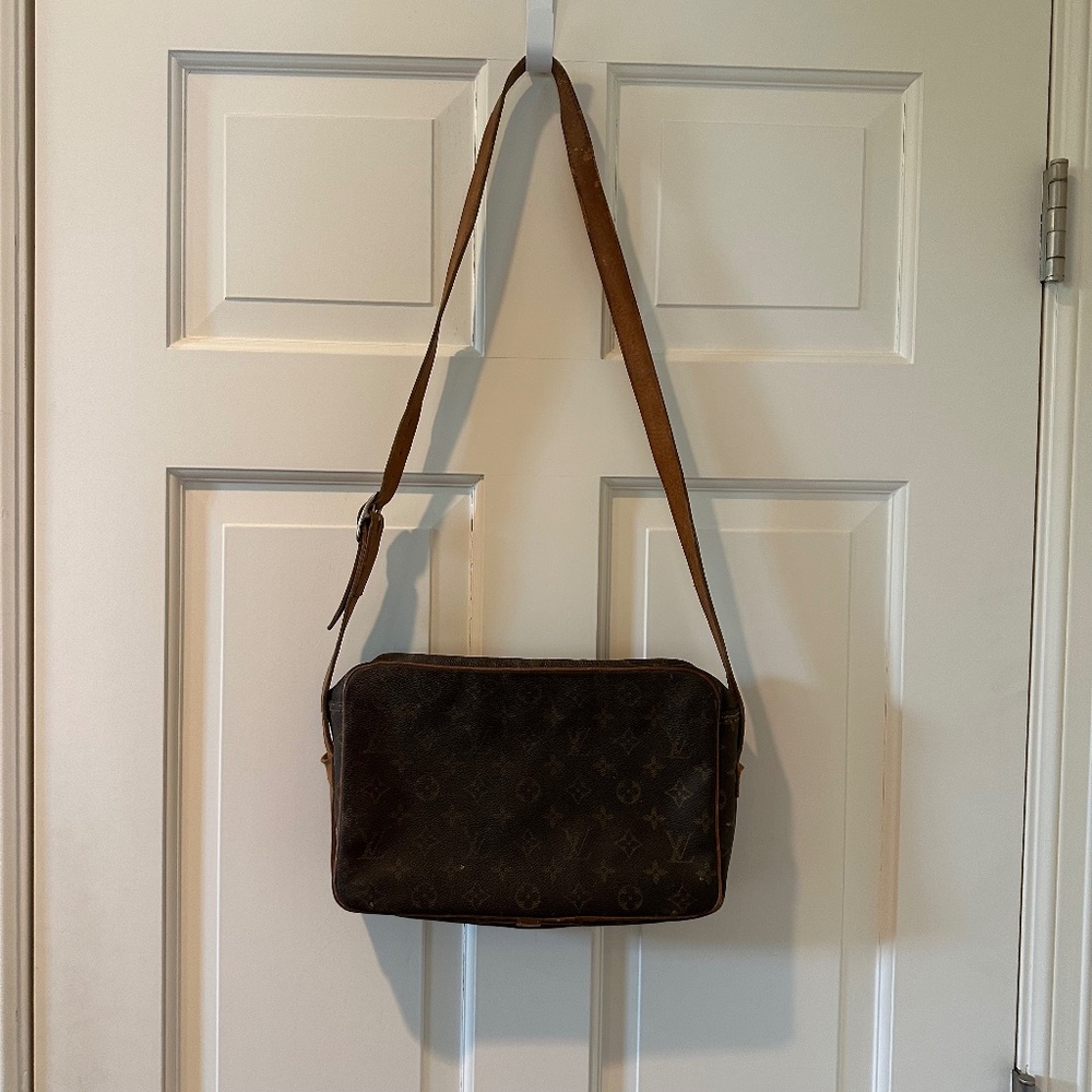 Vintage Shabby Louis Vuitton rectangular bag